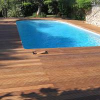 Terrasse piscine en bois